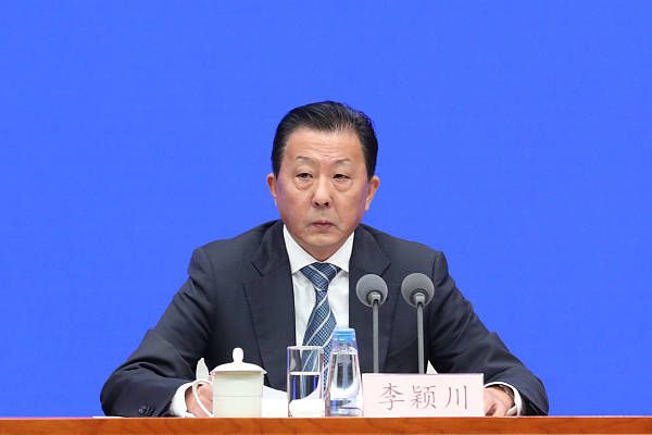 欧美国产精品一区二区免费